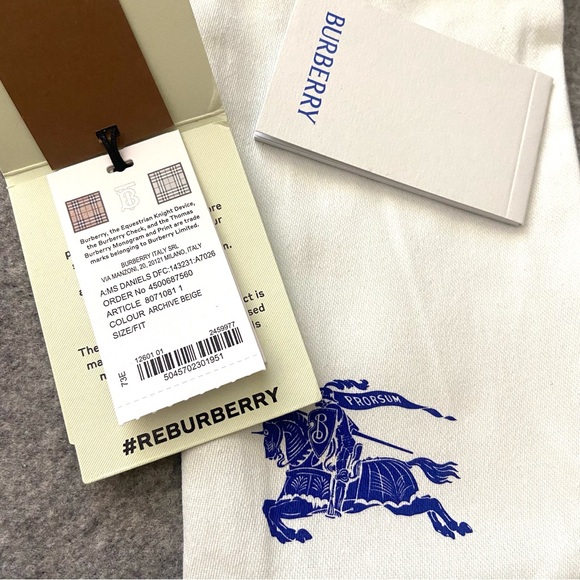 NWT $685 BURBERRY Cobalt Blue Long Folding Leather Wallet - Picture 12 of 12